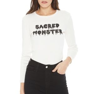 Sacred monster top